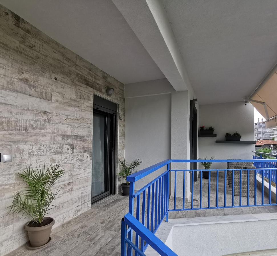 Family Apartment Zornitsa Néa Fókaia Екстериор снимка