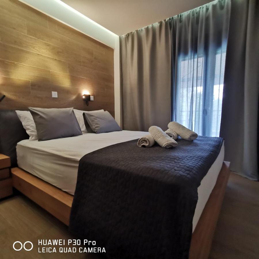 Family Apartment Zornitsa Néa Fókaia Екстериор снимка