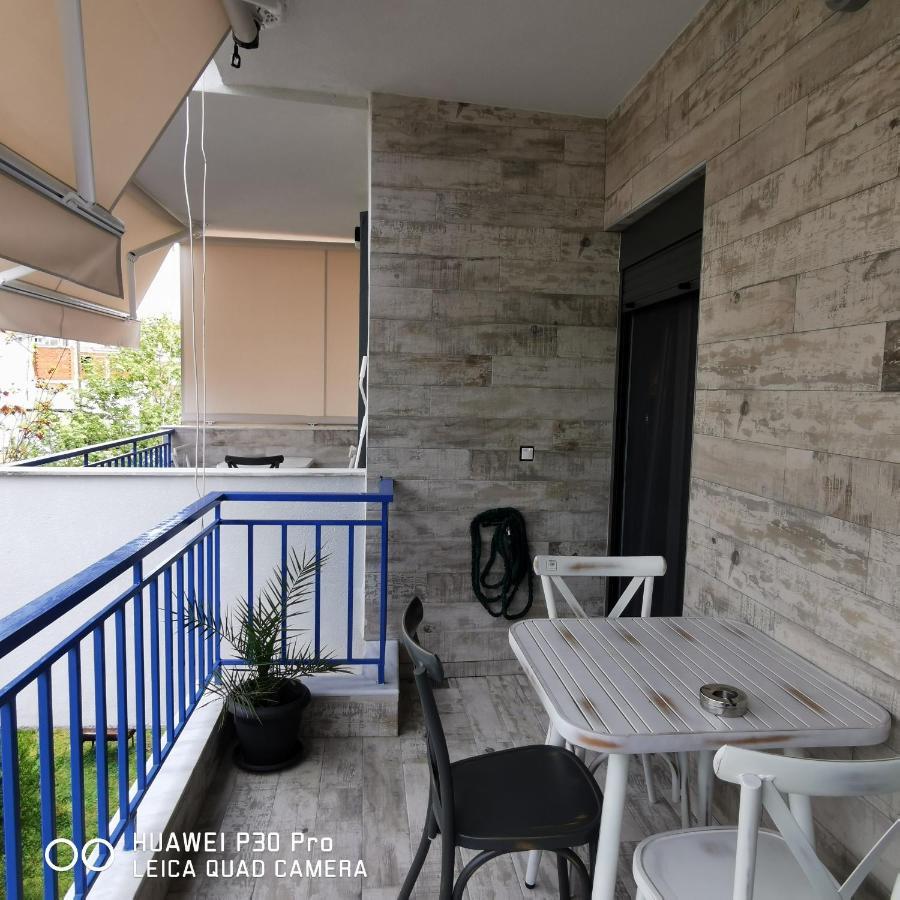Family Apartment Zornitsa Néa Fókaia Екстериор снимка