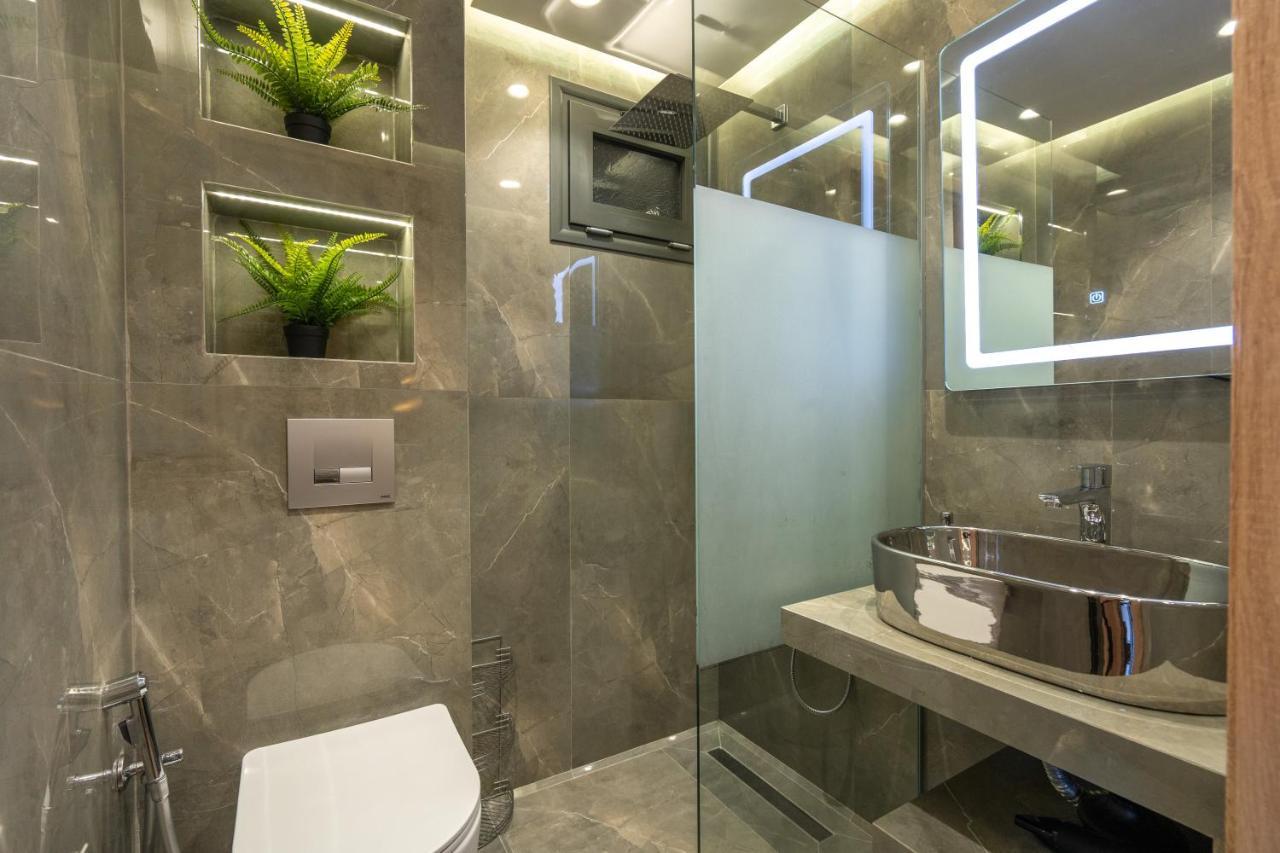 Family Apartment Zornitsa Néa Fókaia Екстериор снимка
