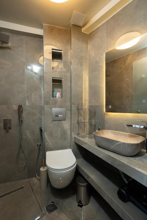 Family Apartment Zornitsa Néa Fókaia Екстериор снимка