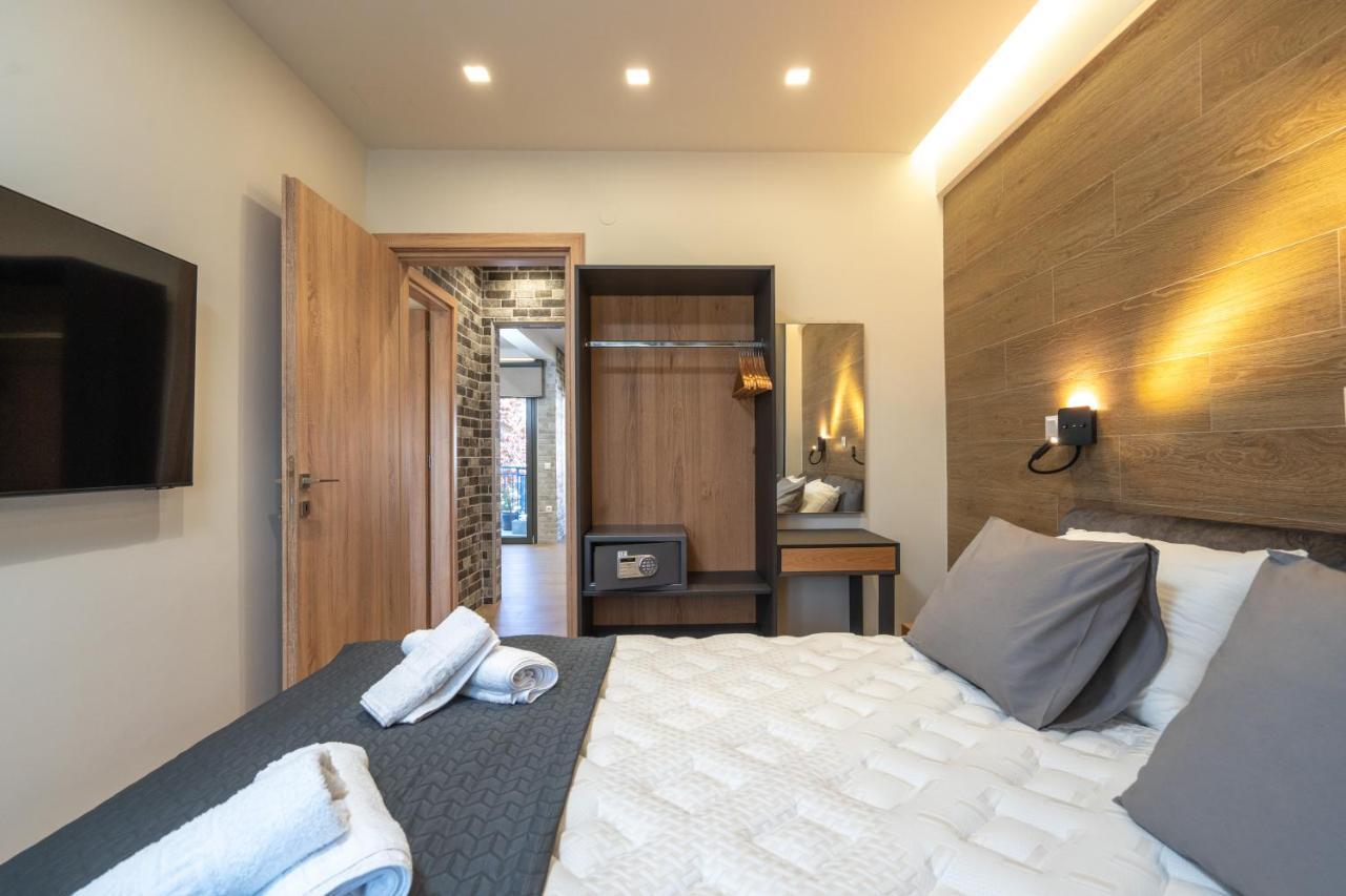 Family Apartment Zornitsa Néa Fókaia Екстериор снимка