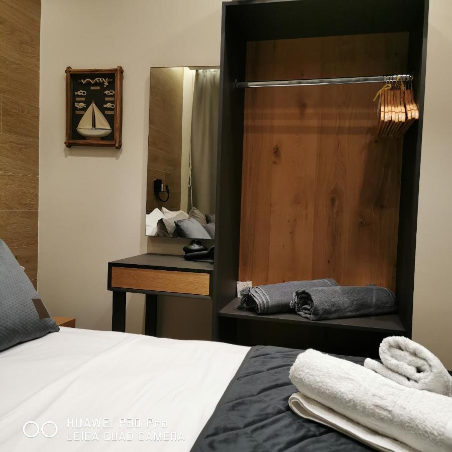 Family Apartment Zornitsa Néa Fókaia Екстериор снимка