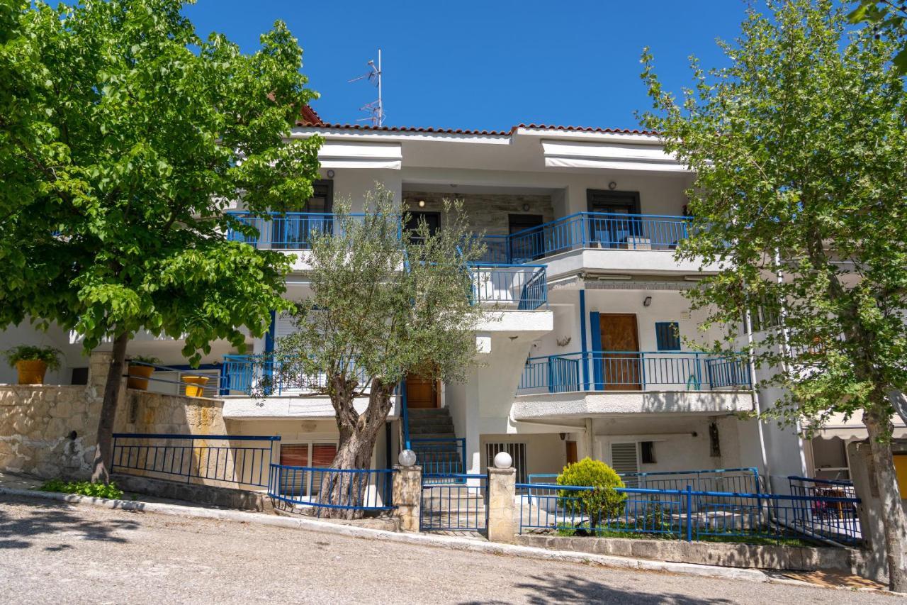 Family Apartment Zornitsa Néa Fókaia Екстериор снимка