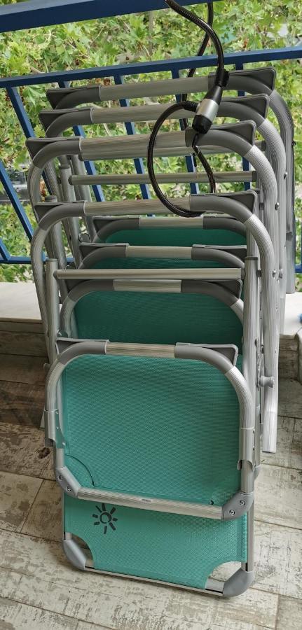 Family Apartment Zornitsa Néa Fókaia Екстериор снимка